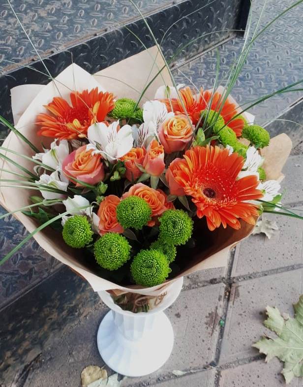 Букет цветов из: Герберы, Хризантемы, Альстромерии и Розы в Косихе