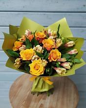 Букет цветов из:  Альстромерии и Розы #REPLACE_PRED# Косихе