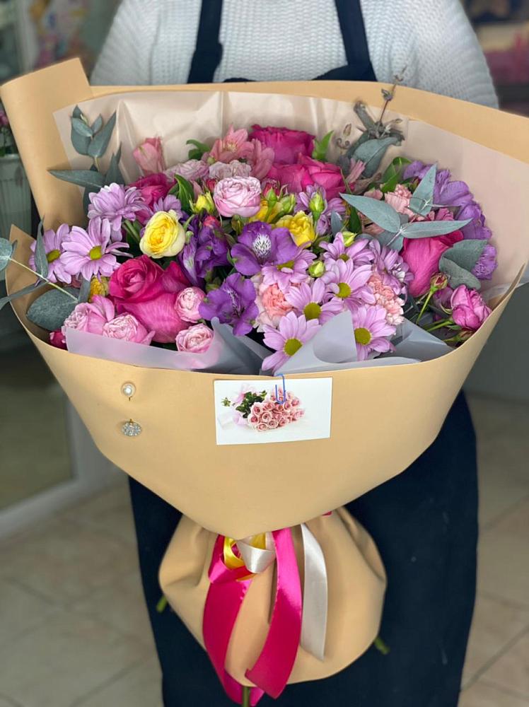 Букет цветов из: Хризантемы, Гвоздики и Альстромерии в Косихе