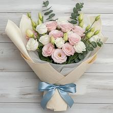 Букет цветов из:  Лизиантусы #REPLACE_PRED# Косихе