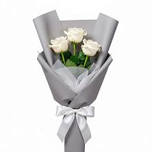 Букет 3 белые розы в Косихе