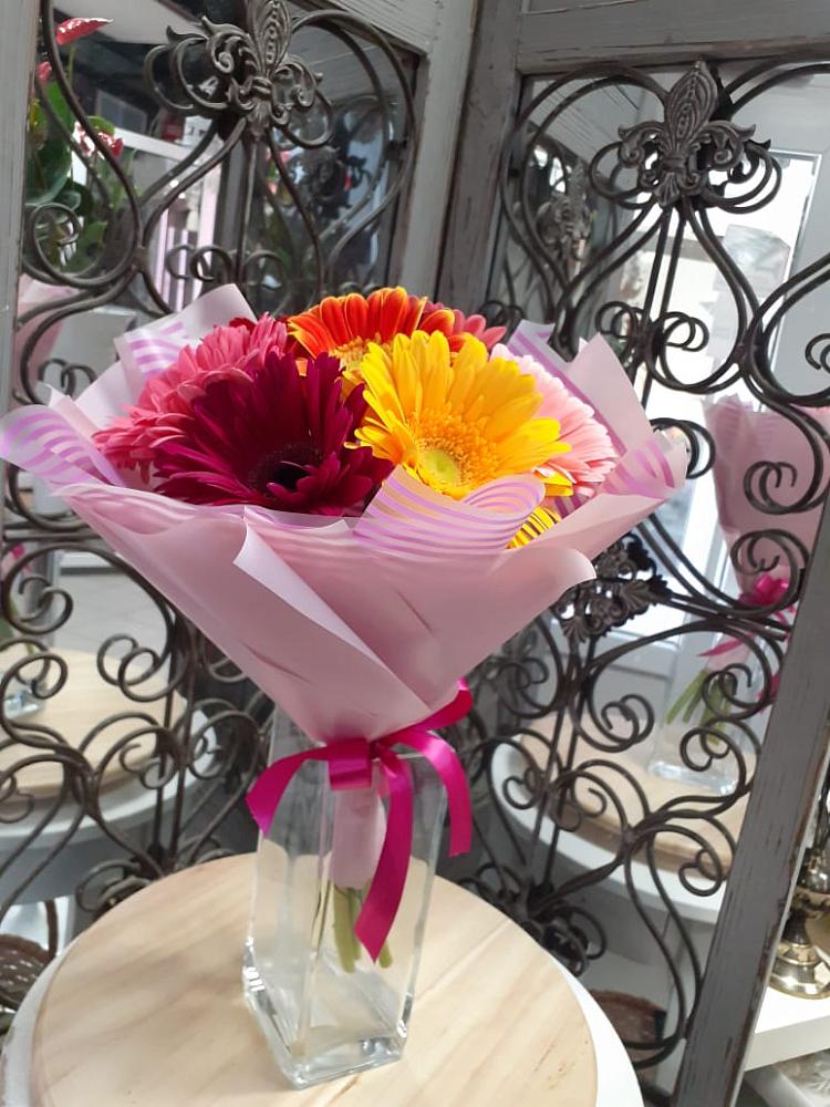 Букет цветов из: Герберы в Косихе