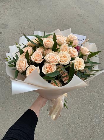 Букет Кремовые розы Латте в Косихе