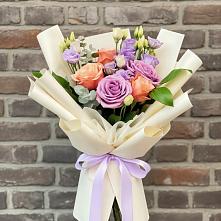 Букет цветов из:  Лизиантусы и Розы #REPLACE_PRED# Косихе