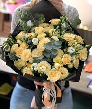 Букет цветов из:  Розы и Лизиантусы #REPLACE_PRED# Косихе