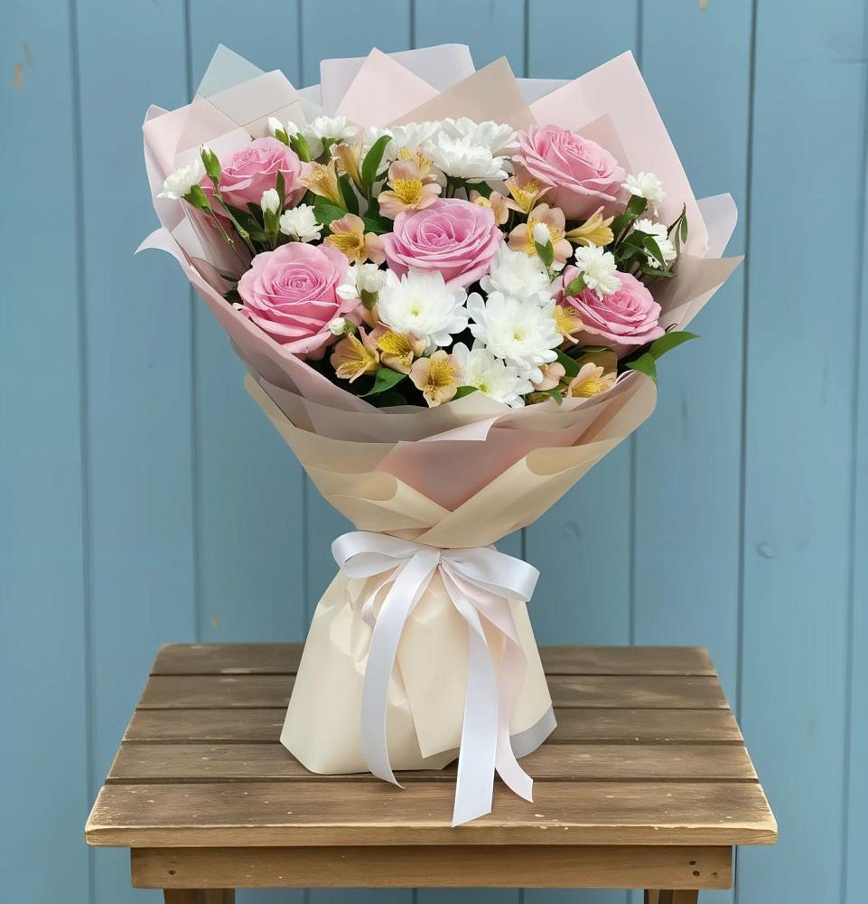 Букет цветов из: Гвоздики, Орхидеи и Розы в Косихе