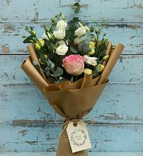 Букет цветов из:  Розы и Лизиантусы #REPLACE_PRED# Косихе