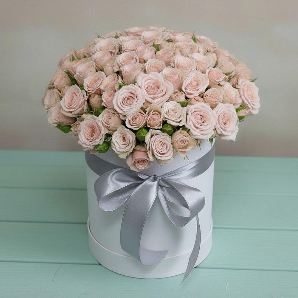 Цветочная композиция из Розы в шляпной коробке в Косихе